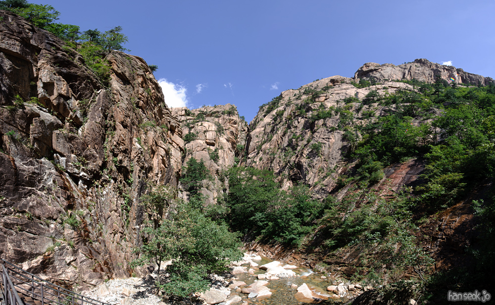 110907a.jpg